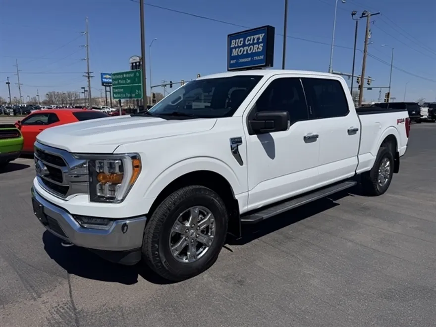 2021 Ford F-150 XLT photo 1