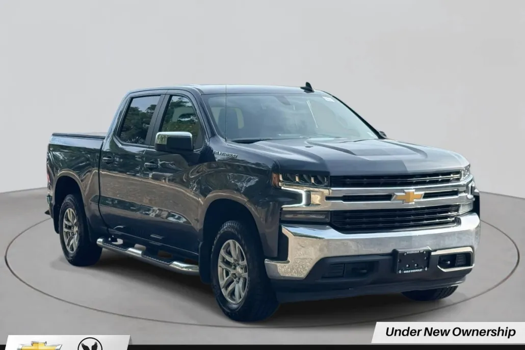 2021 Chevrolet Silverado 1500 LT photo 1