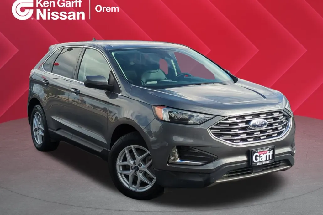 2022 Ford Edge SEL photo 1