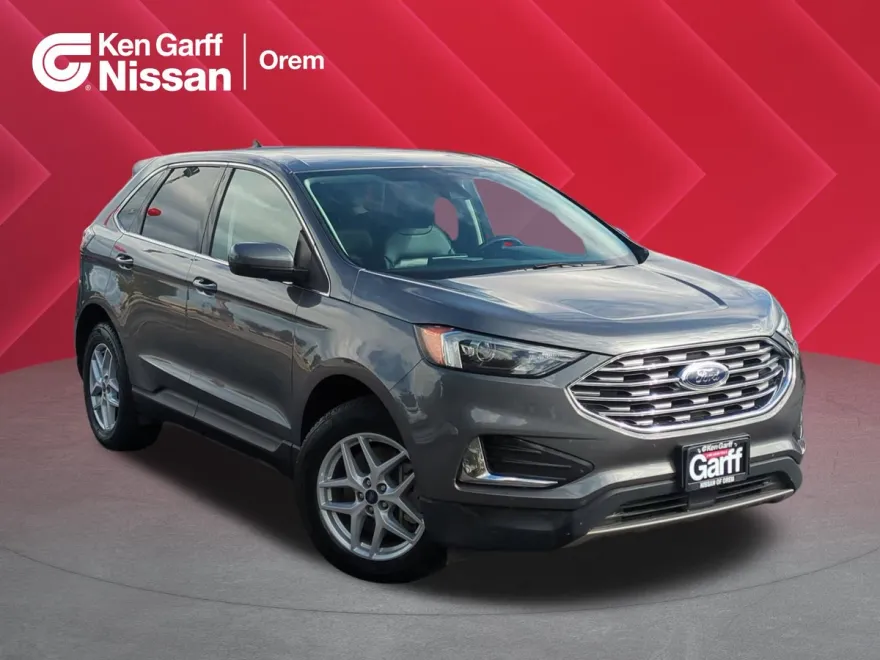 2022 Ford Edge SEL photo 1