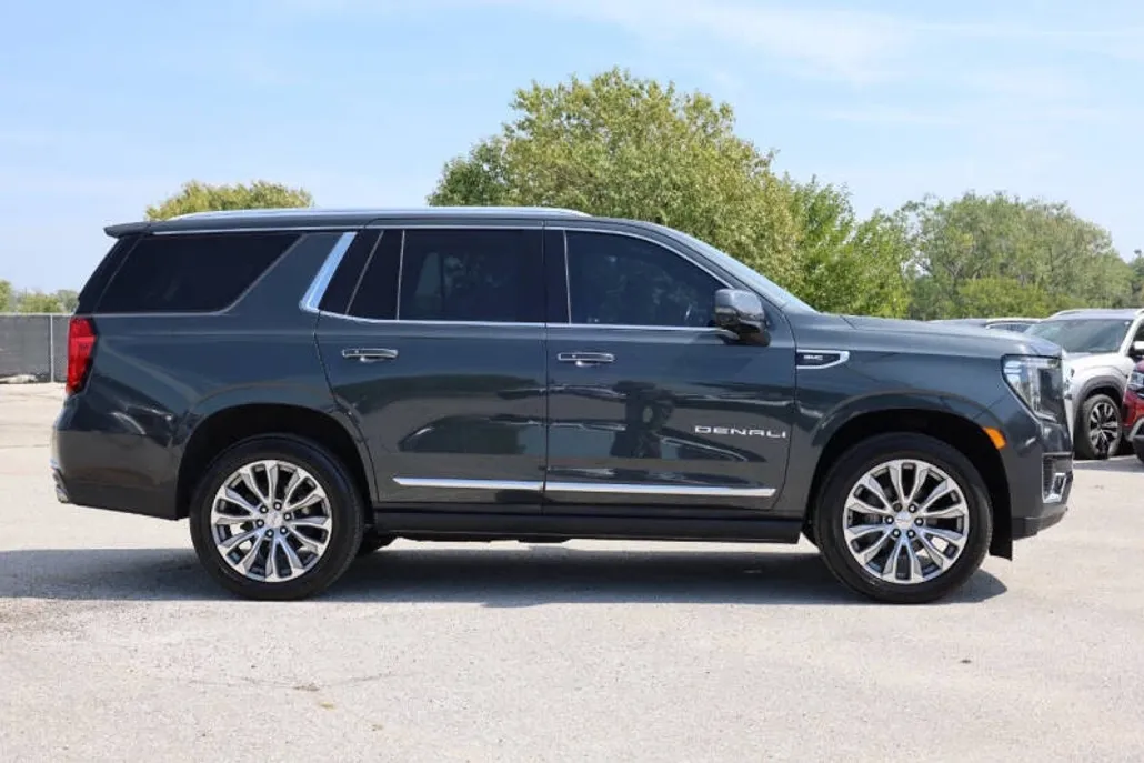 2021 Gmc Yukon Denali photo 1