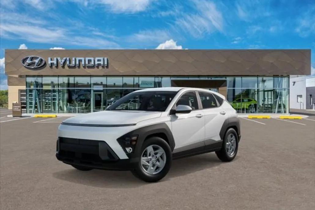 2025 Hyundai Kona SE photo 1