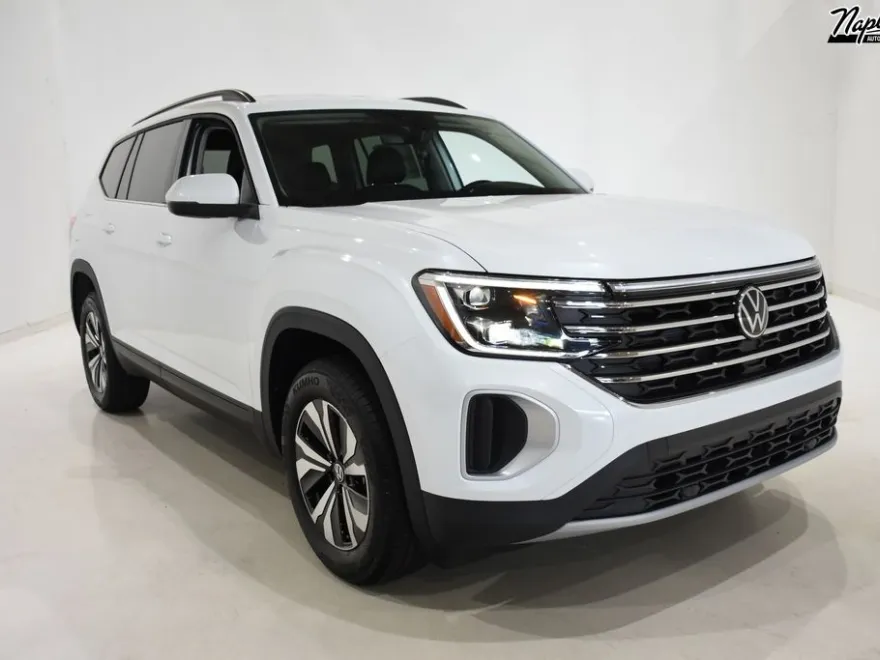 2026 Volkswagen Atlas SE photo 1