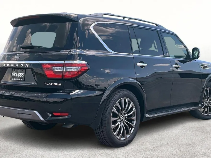 2024 Nissan Armada Platinum photo 1
