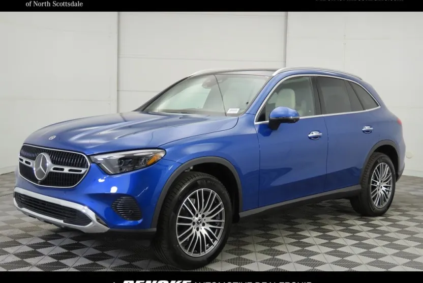 2026 Mercedes Benz GLC 300 4MATIC photo 1