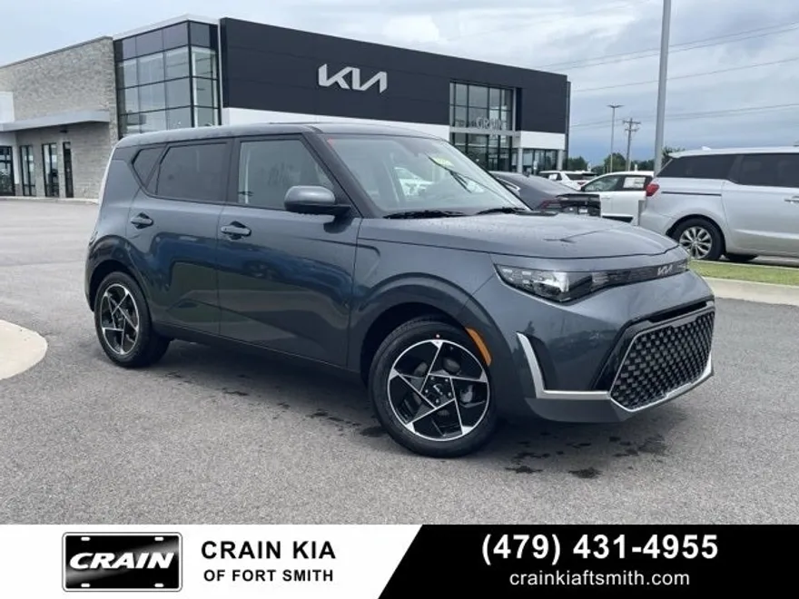 2025 Kia Soul EX photo 1