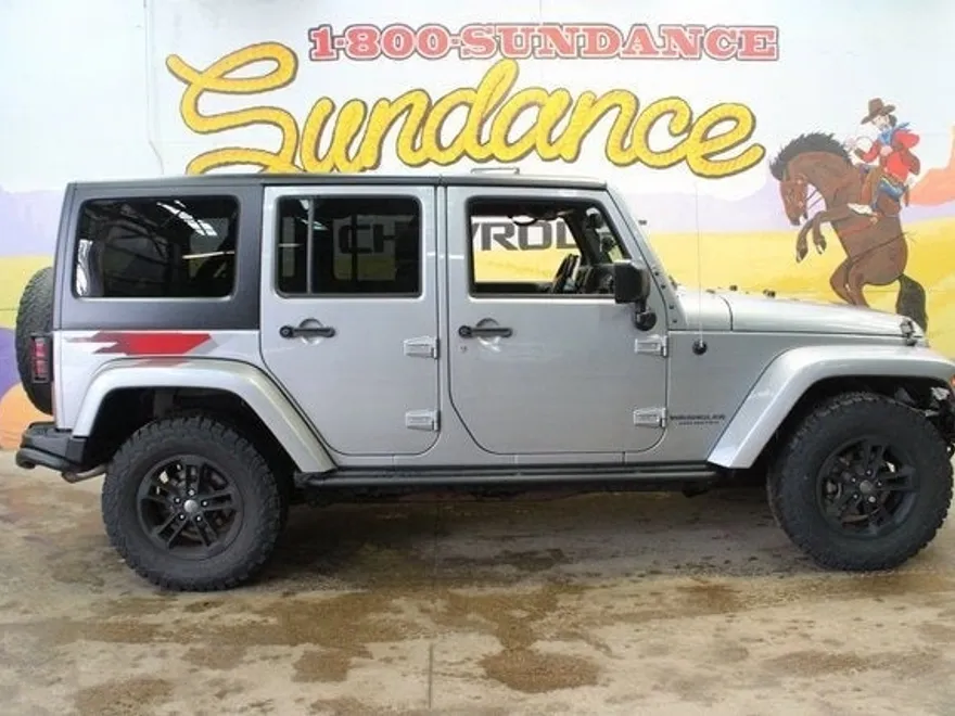 2017 Jeep Wrangler Unlimited Sahara photo 1