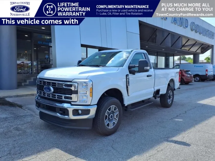 2025 Ford F-350 XLT photo 1