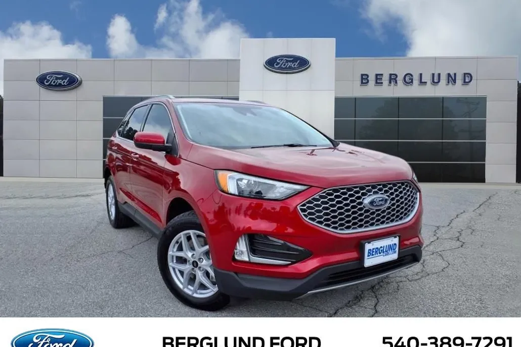 2024 Ford Edge SEL photo 1