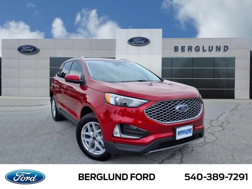 2024 Ford Edge SEL photo 1