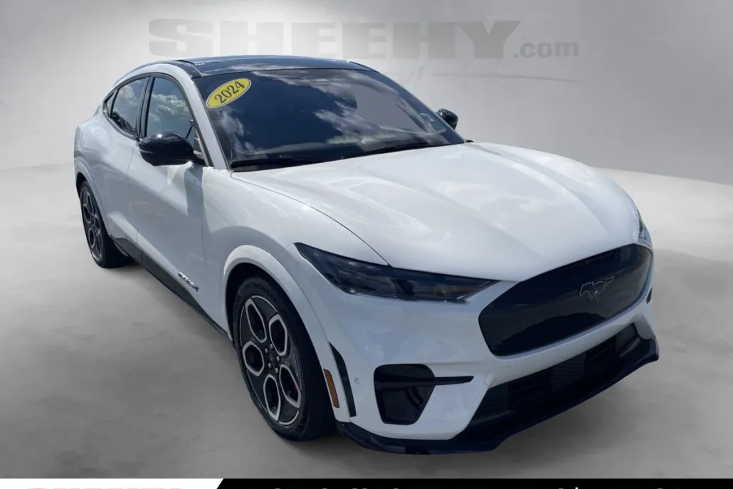 2024 Ford Mustang Mach-E GT photo 1