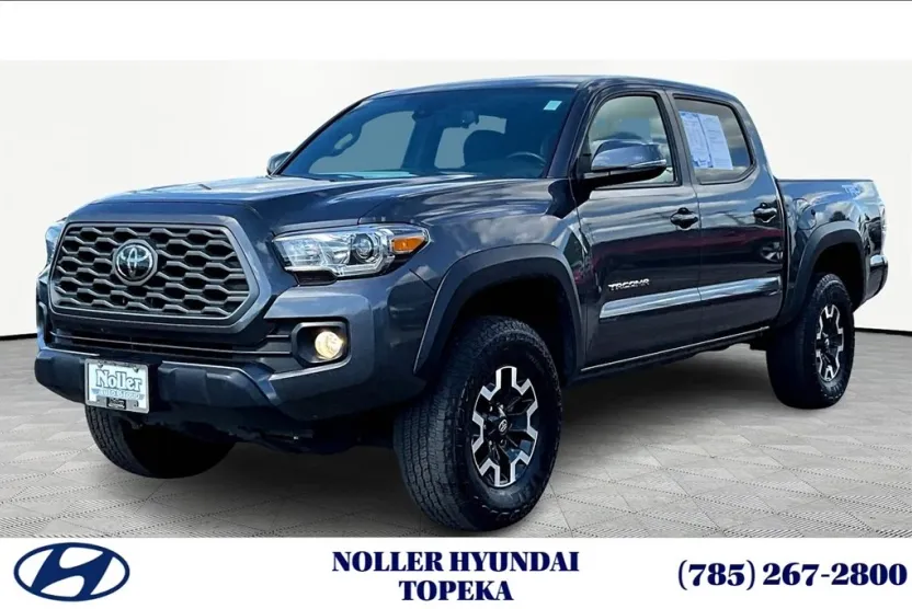 2023 Toyota Tacoma TRD Off-Road photo 1