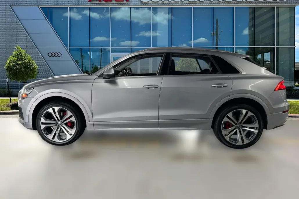 2019 Audi Q8 Premium Plus photo 1