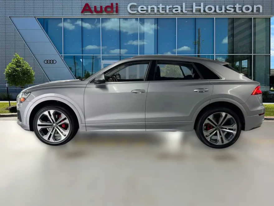 2019 Audi Q8 Premium Plus photo 1