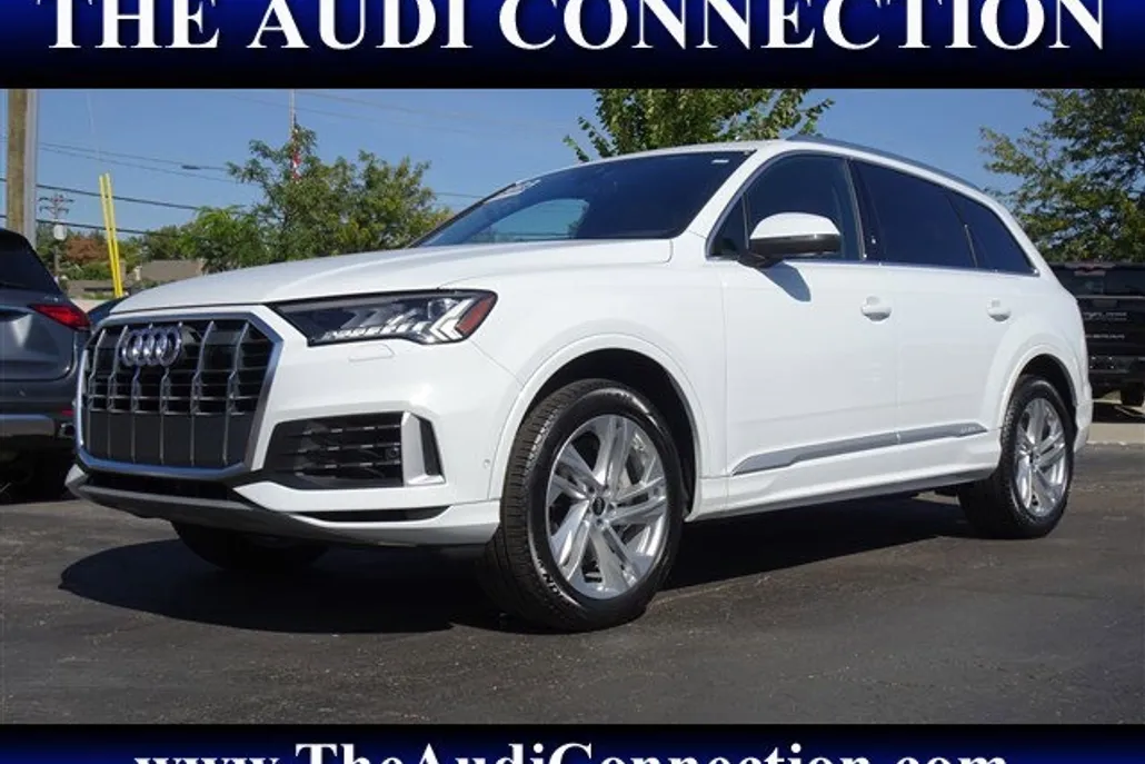 2023 Audi Q7 Premium photo 1