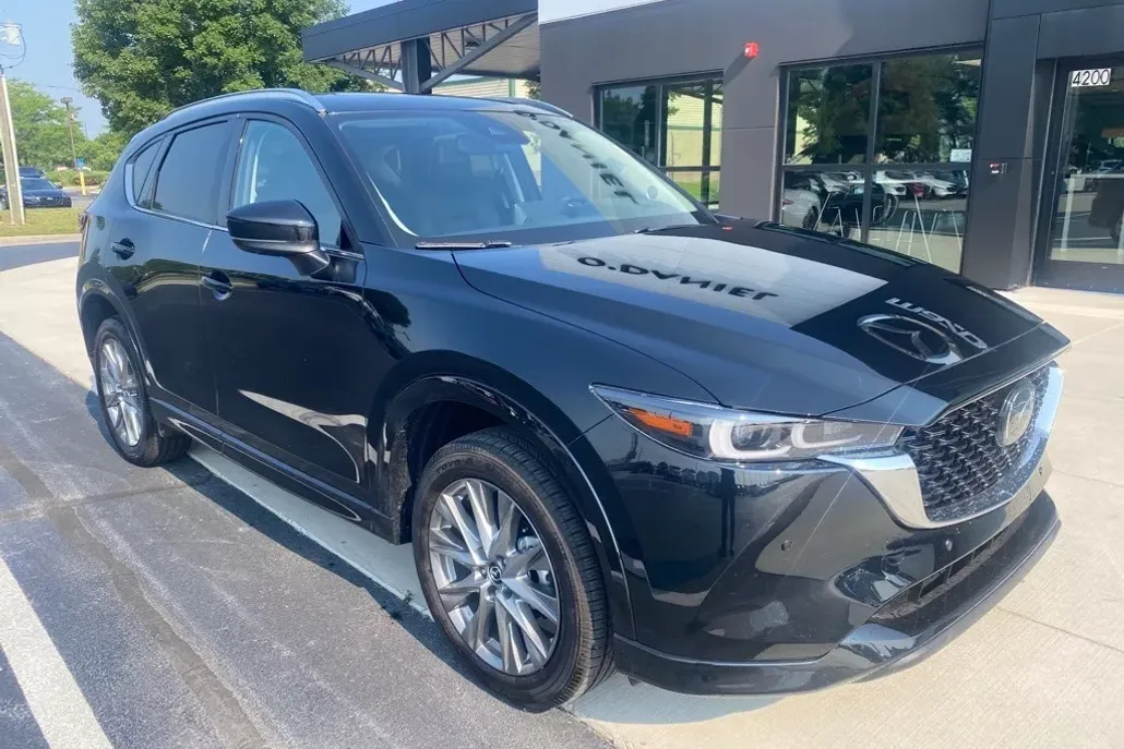 2025 Mazda CX-5 2.5 Premium Plus photo 1