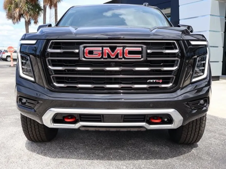 2025 Gmc Yukon AT4 Ultimate photo 1