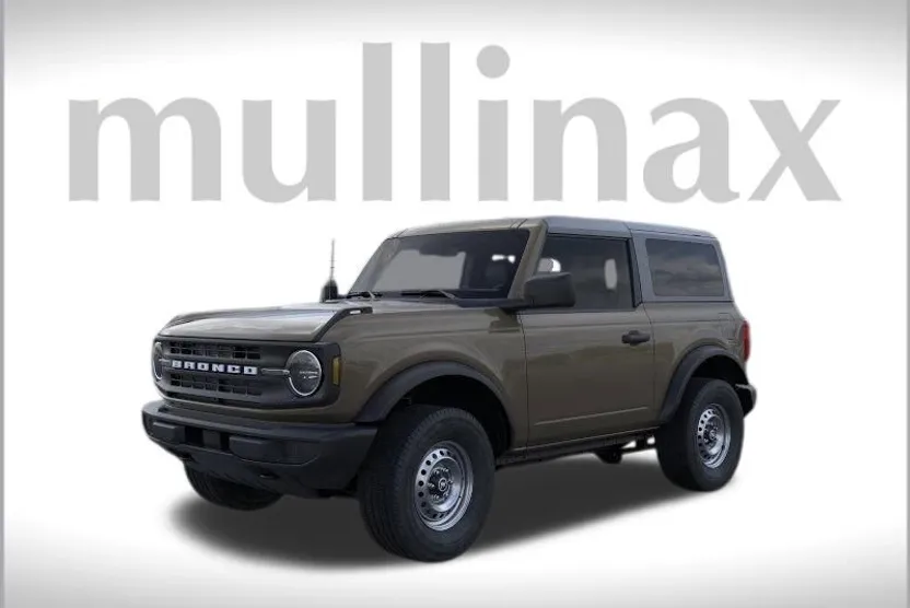 2025 Ford Bronco Base photo 1