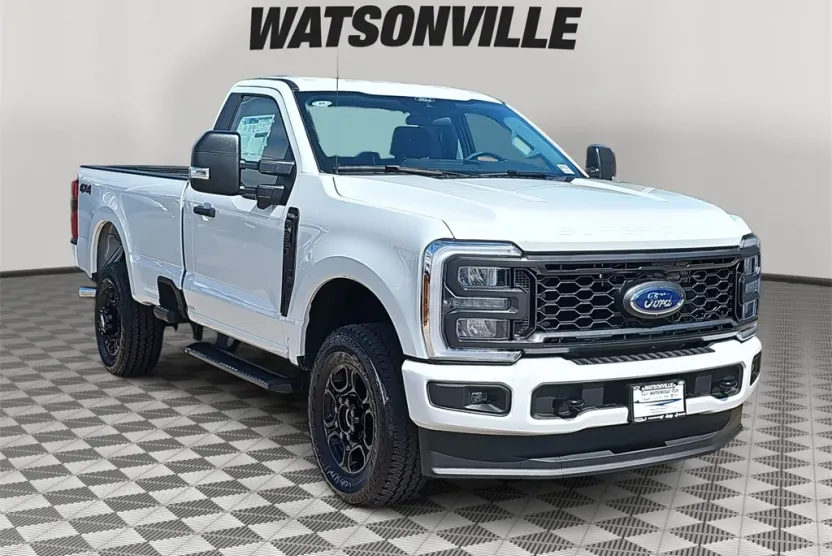 2025 Ford F-350 XL photo 1