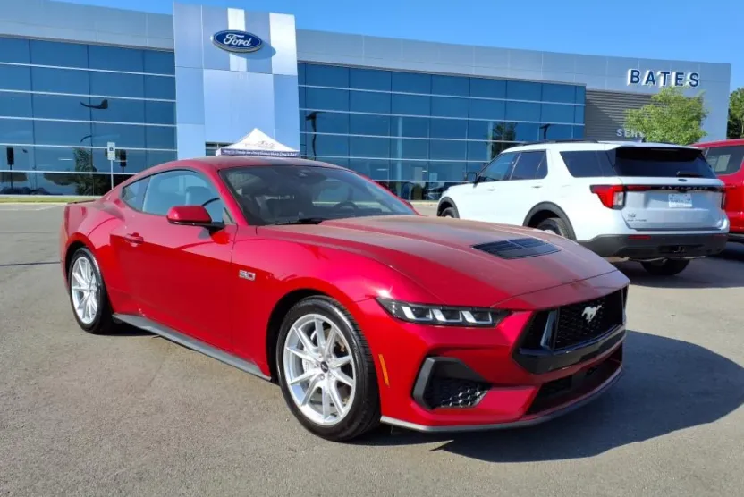 2024 Ford Mustang GT Premium photo 1