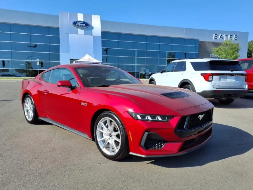 2024 Ford Mustang GT Premium photo 1