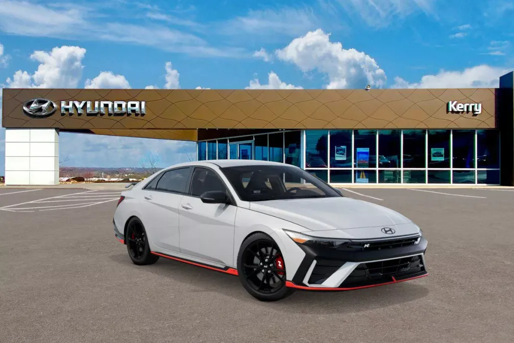 2025 Hyundai Elantra N photo 1
