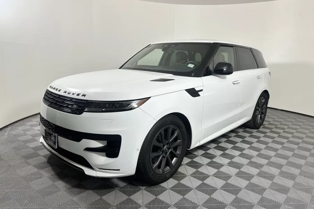 2024 Land Rover Range Rover Sport SE photo 1