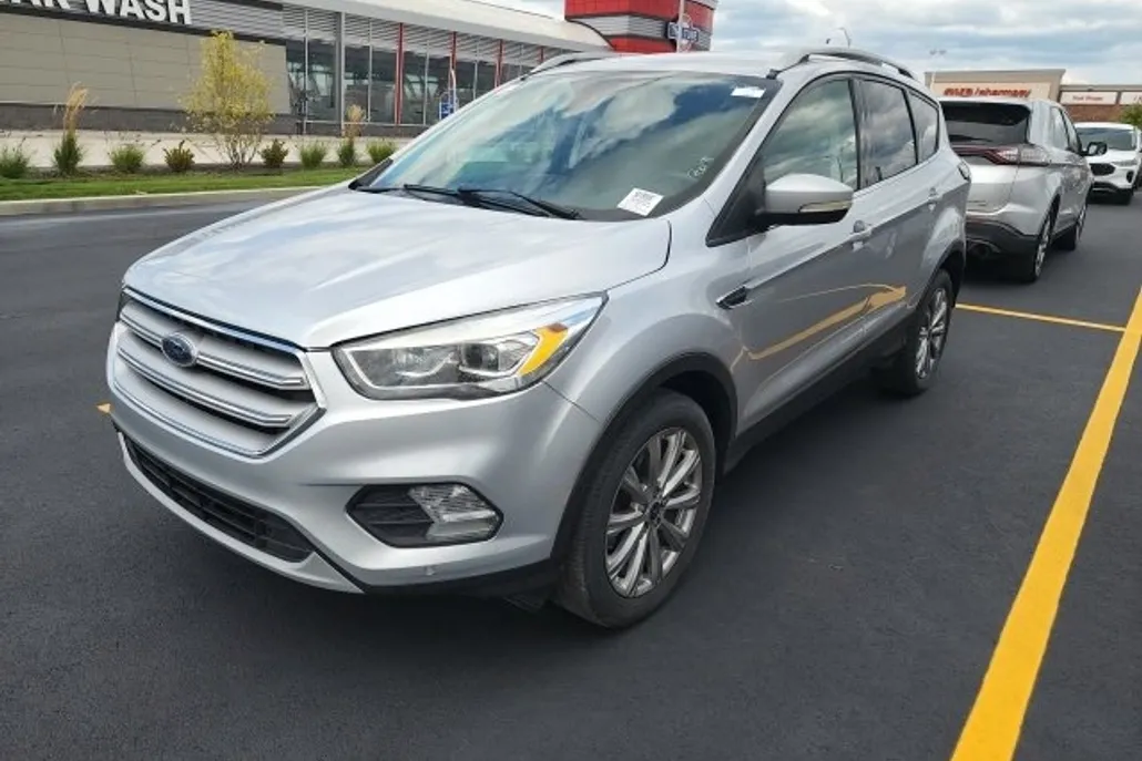 2018 Ford Escape Titanium photo 1