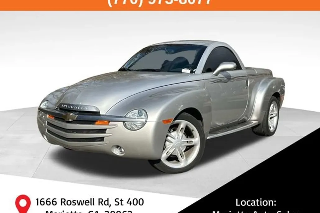 2004 Chevrolet SSR photo 1