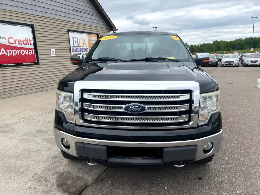 2013 Ford F-150 Lariat photo 1