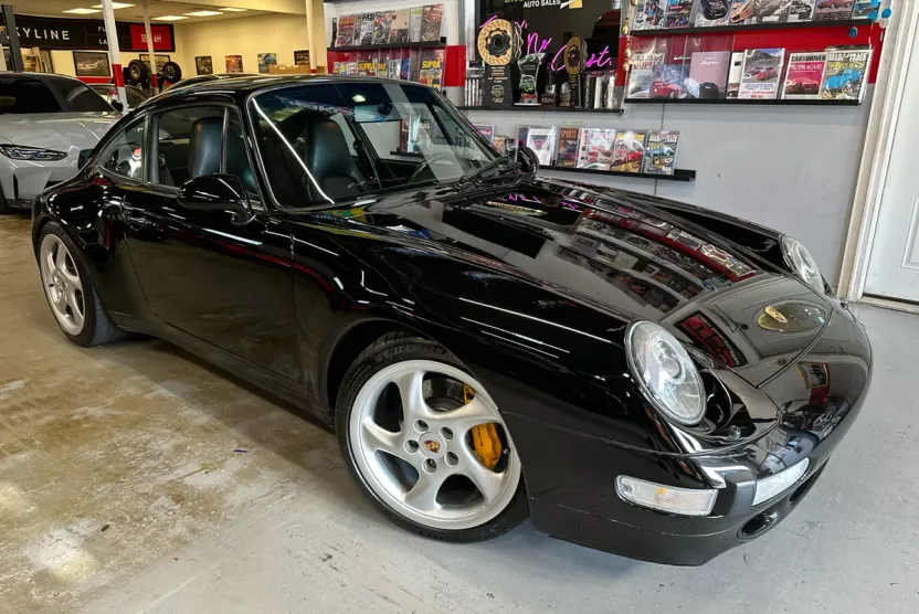 1995 Porsche 911 Coupe photo 1