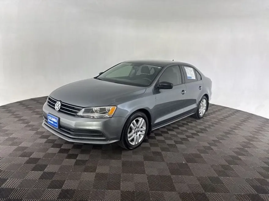 2015 Volkswagen Jetta 2.0 S photo 1