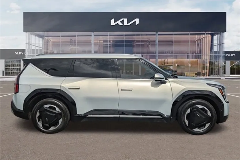 2024 Kia EV9 Land photo 1