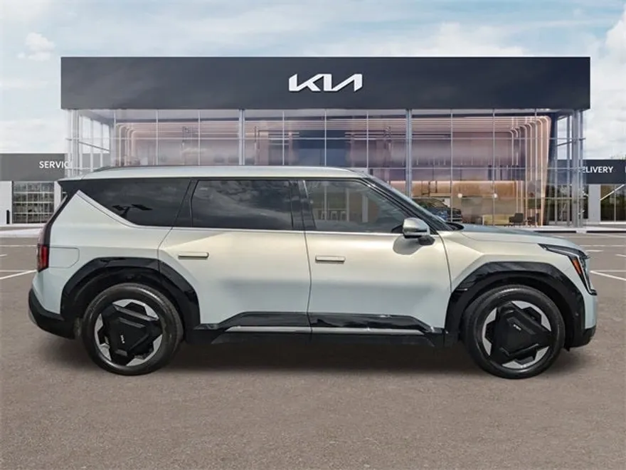 2024 Kia EV9 Land photo 1