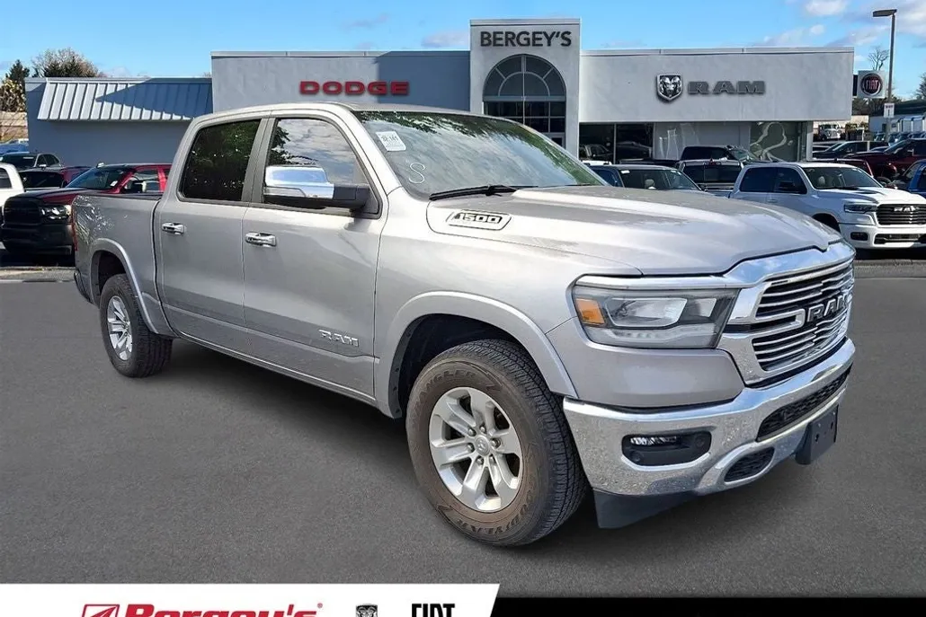 2022 Ram 1500 Laramie photo 1