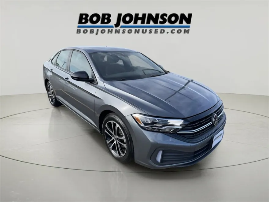 2024 Volkswagen Jetta 1.5T Sport photo 1