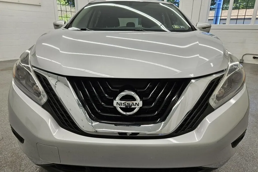 2018 Nissan Murano S photo 1