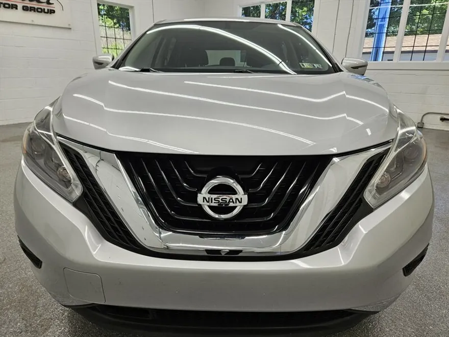 2018 Nissan Murano S photo 1