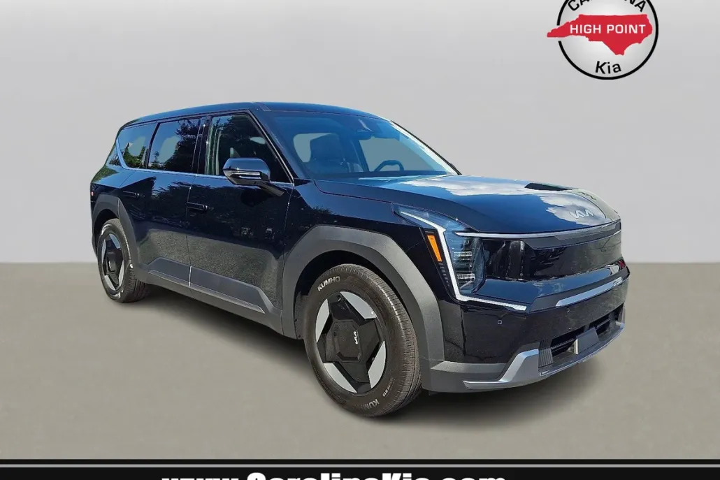 2026 Kia EV9 Light Long Range photo 1
