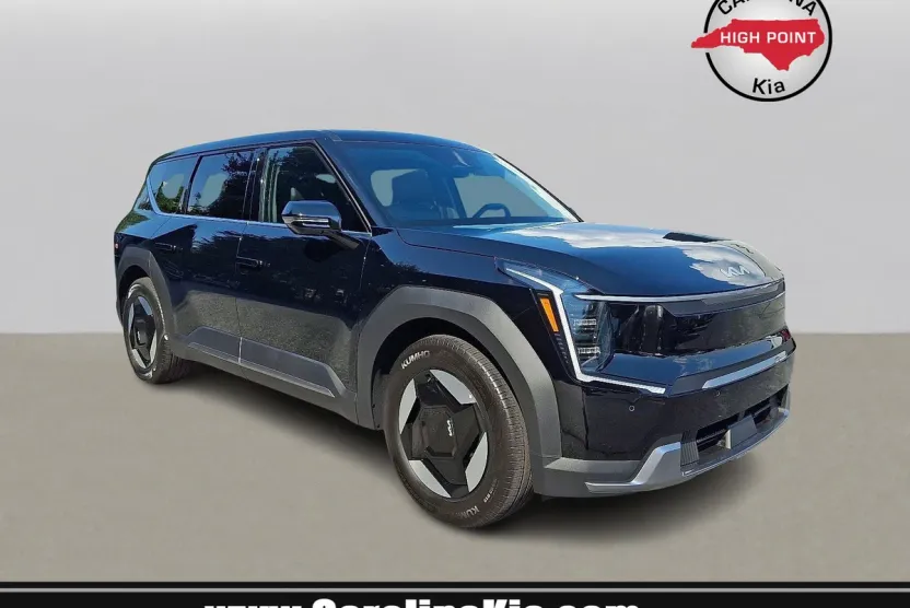 2026 Kia EV9 Light Long Range photo 1