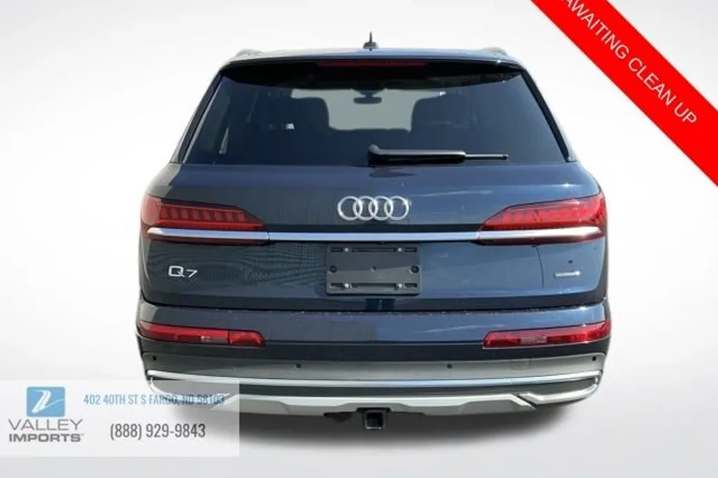 2023 Audi Q7 45 Premium photo 1