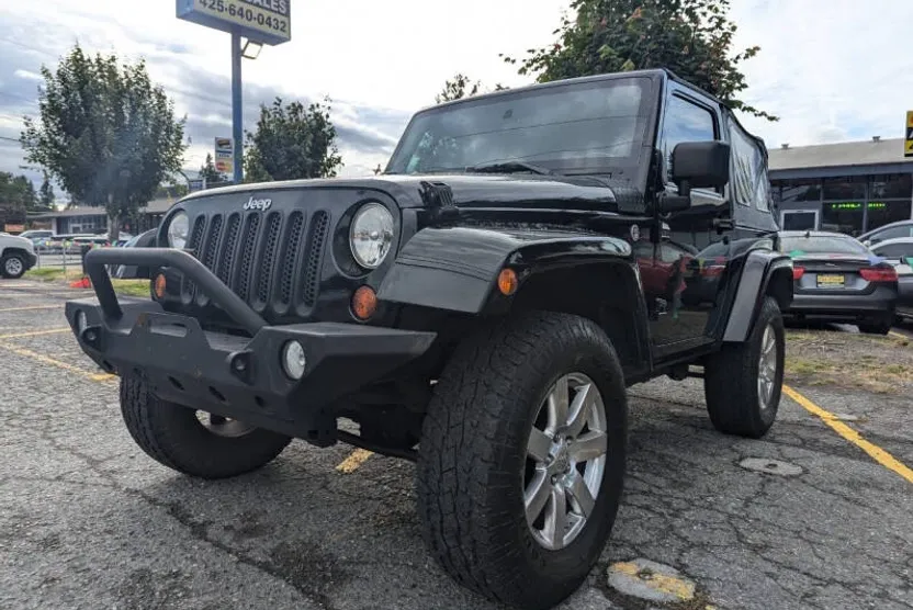 2011 Jeep Wrangler Anniversary Edition photo 1