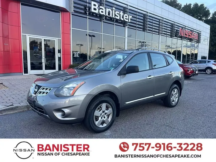 2014 Nissan Rogue Select S photo 1