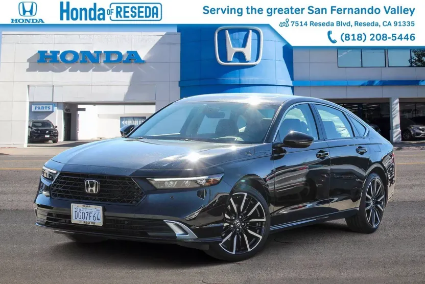 2025 Honda Accord Hybrid Touring photo 1