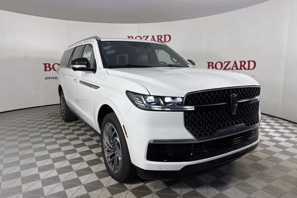 2025 Lincoln Navigator L Reserve photo 1