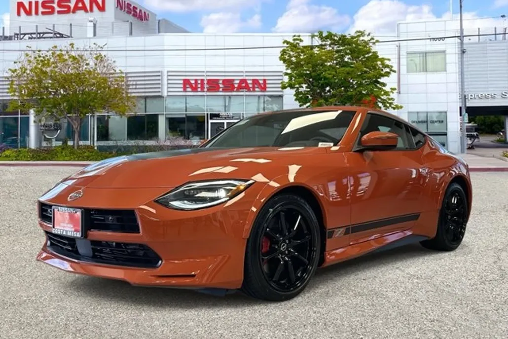 2024 Nissan Z Performance photo 1