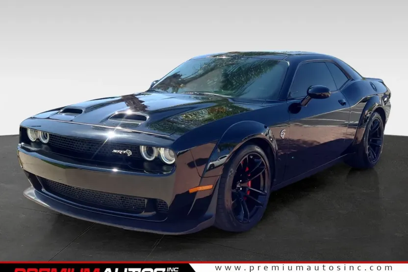 2020 Dodge Challenger SRT8 Hellcat Widebody photo 1