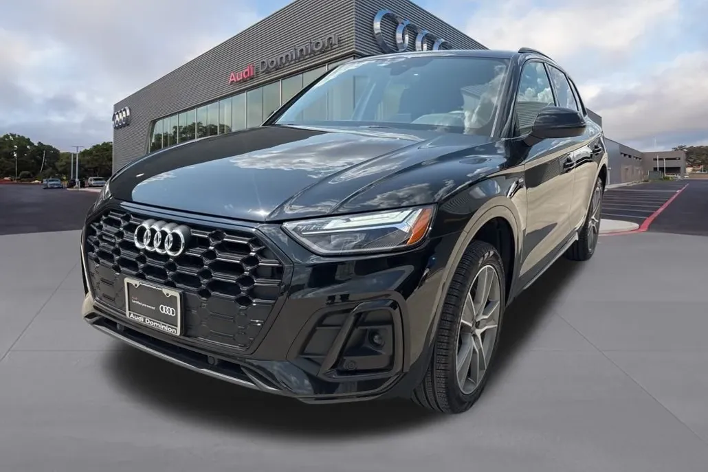 2025 Audi Q5 45 S line Premium Plus photo 1