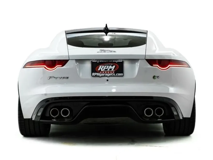 2015 Jaguar F-TYPE R photo 1