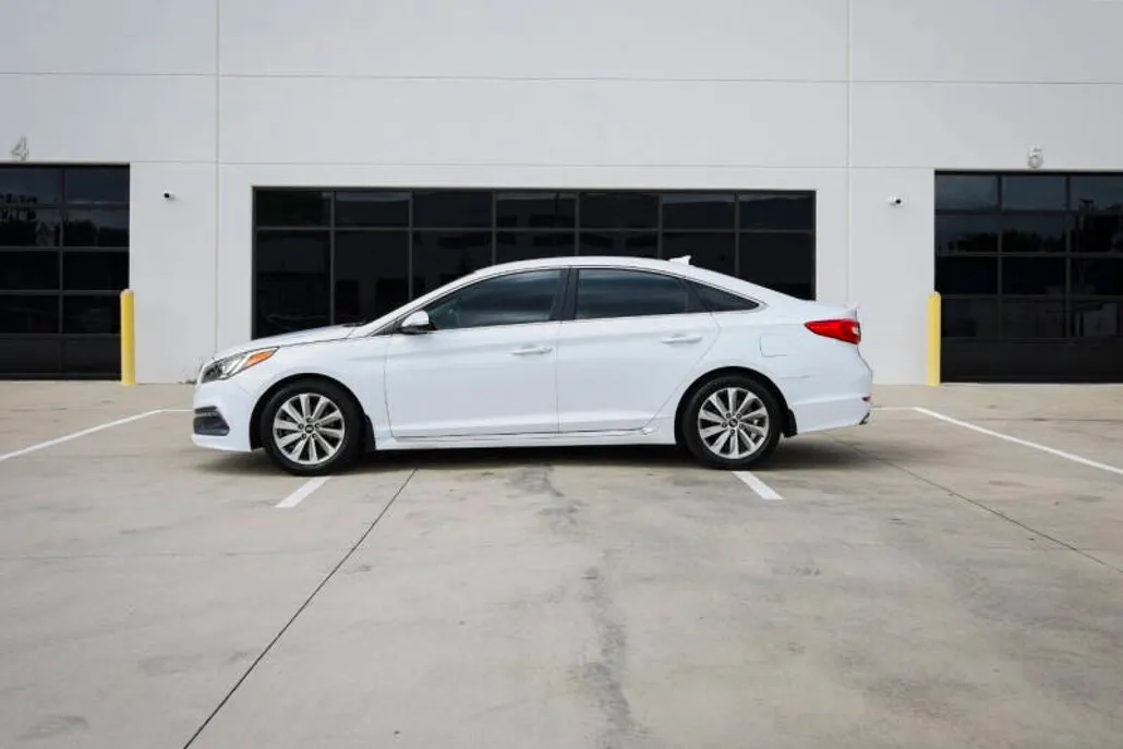 2016 Hyundai Sonata Premium Sport Limited 2.0T photo 1